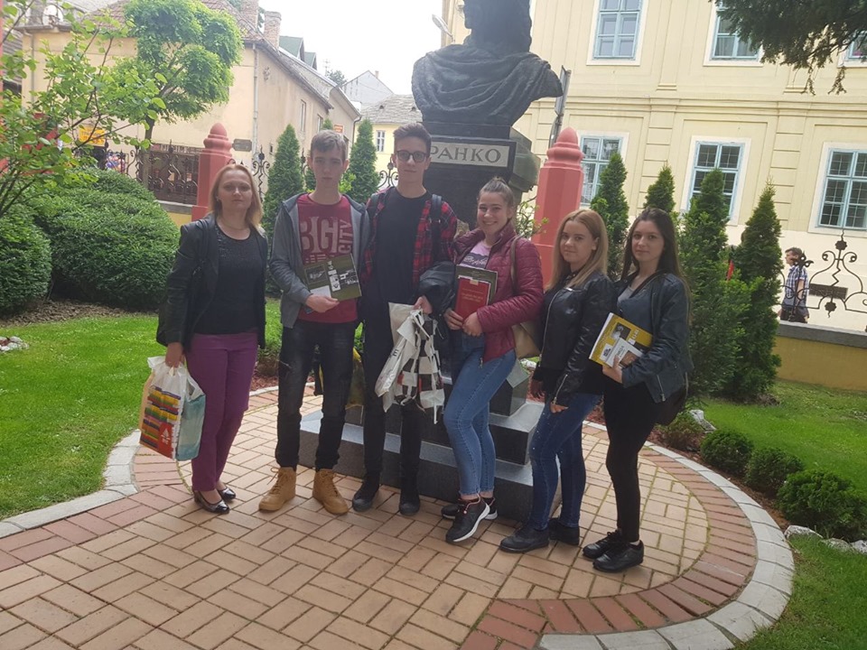 60227091 10218685301745008 8123266385036967936 n